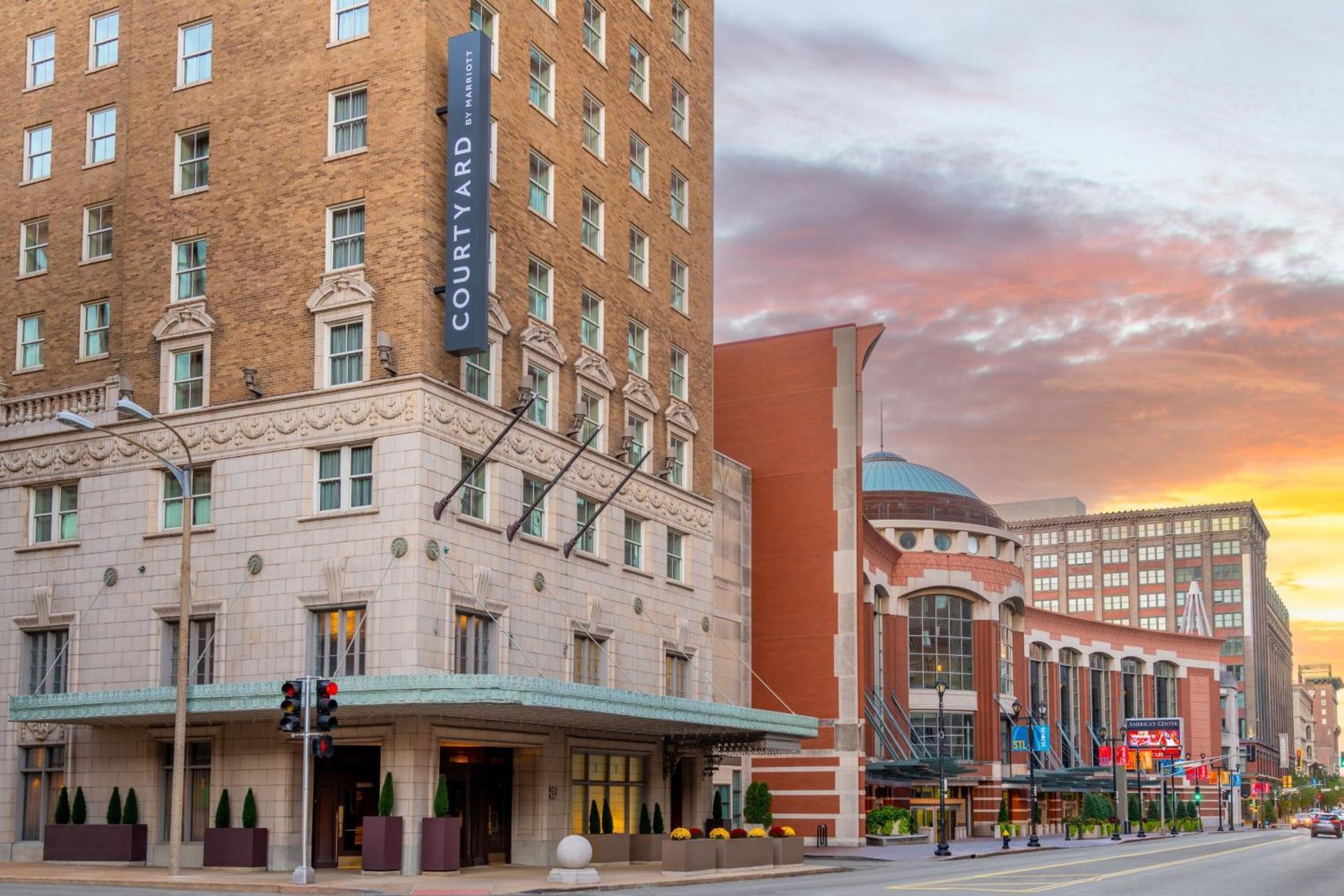 Courtyard St. Louis Downtown/Convention Center Hotel Eksteriør billede